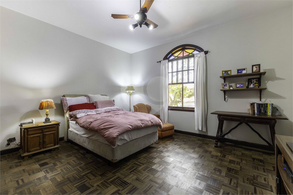 Casa à venda ou para alugar com 4 quartos, sendo 2 suítes, em Jardim Leonor, São Paulo, SP