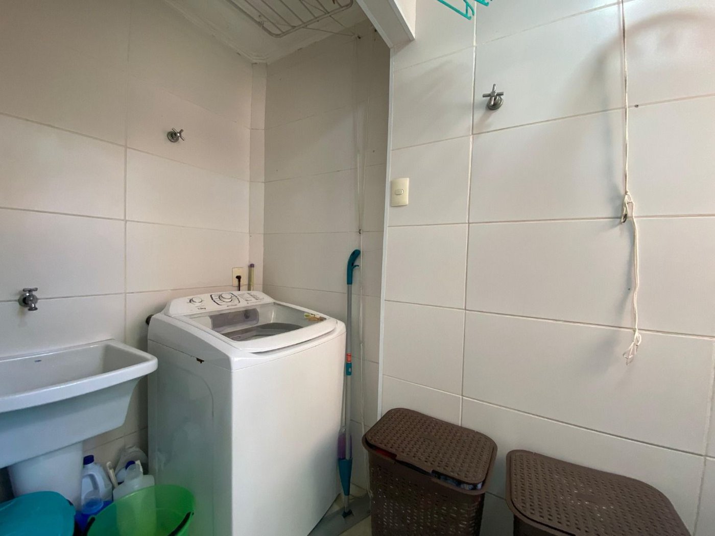 Casa com 2 dormitórios à venda, 127 m² por R$ 640.000,00 - Marapé - Santos/SP