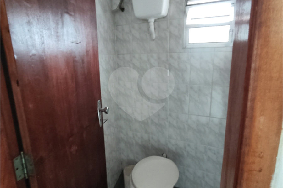 Sobrado à venda ou para alugar com 2 quartos, sendo 1 suíte, em Parada Inglesa, São Paulo, SP