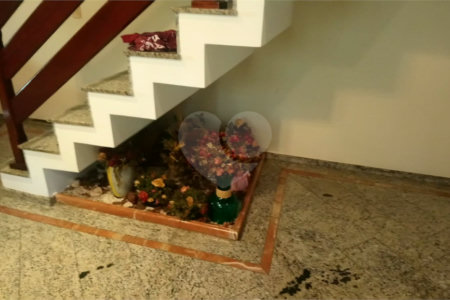 Casa para alugar com 4 quartos, sendo 2 suítes, em Campo Grande, São Paulo, SP