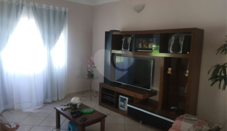Casa Térrea à venda com 3 quartos, sendo 1 suíte,  em Residencial Monte Verde, Indaiatuba, SP