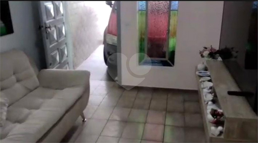 Casa Térrea à venda com 6 quartos em Jardim Rosana, São Paulo, SP