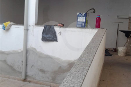 Casa à venda com 4 quartos em Campo Grande, Rio de Janeiro, RJ