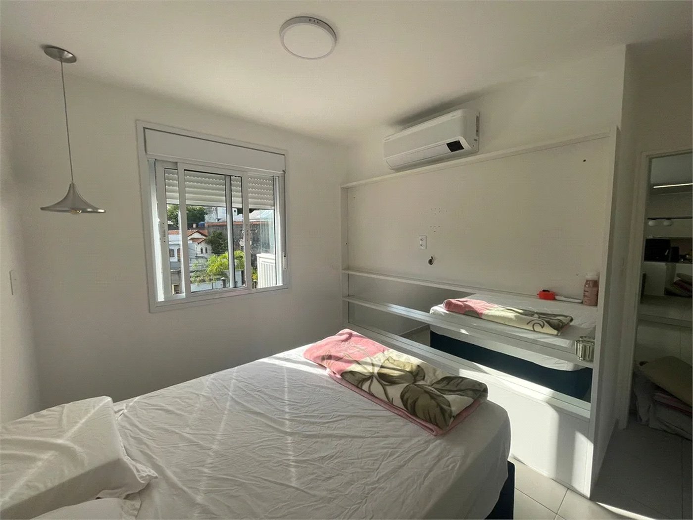 Apartamento à venda com 2 quartos, sendo 1 suíte, em Vila Ipojuca, São Paulo, SP