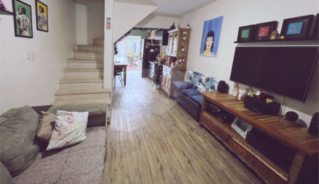 Sobrado à venda com 2 quartos em Tremembé, São Paulo, SP