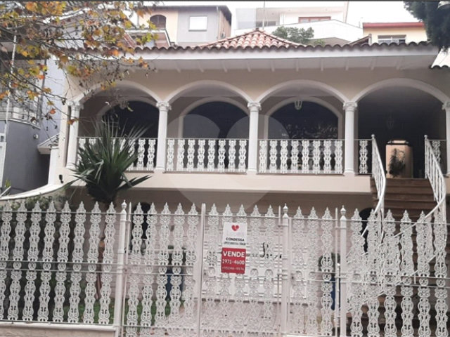 Sobrado à venda com 4 quartos, sendo 2 suítes,  em Jardim França, São Paulo, SP