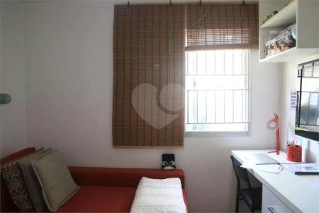 Apartamento à venda com 3 quartos, sendo 1 suíte, em Vila Clementino, São Paulo, SP