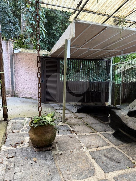 Casa à venda com 6 suítes em Massaguaçu, Caraguatatuba, SP
