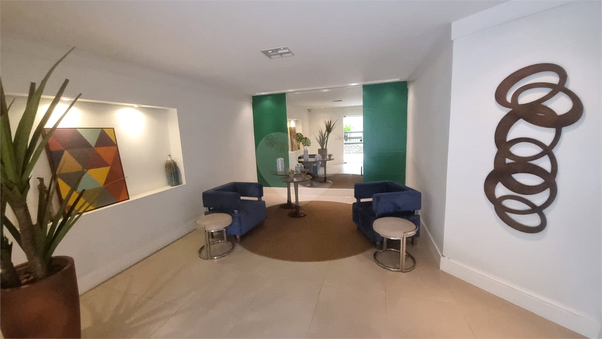 Apartamento à venda com 3 quartos, sendo 1 suíte,  em Indianópolis, São Paulo, SP