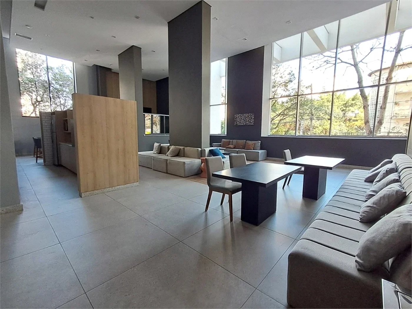 Apartamento à venda ou para alugar com 3 suítes em Água Branca, São Paulo, SP