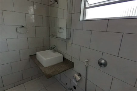 Sobrado à venda com 3 quartos, sendo 1 suíte, em Parque da Lapa, São Paulo, SP
