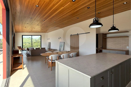 Casa à venda com 4 suítes no condomínio Residencial Parque Campos de Santo Antônio II, Itu - SP