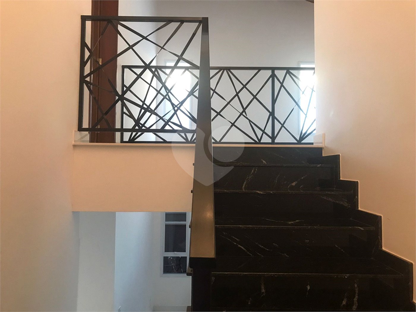 Casa à venda com 3 quartos, sendo 2 suítes,  no condomínio Morada do Bosque, Vinhedo - SP