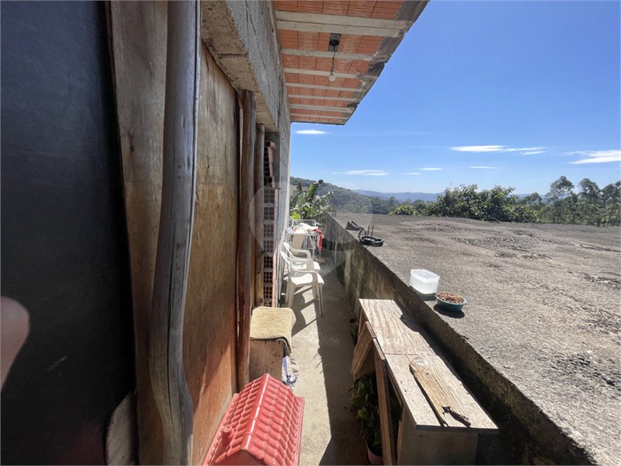 Casa à venda com 3 quartos, sendo 1 suíte, em Roseira, Mairiporã, SP
