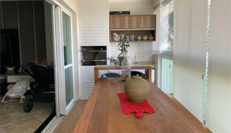 Apartamento à venda com 3 suítes em Água Fria, São Paulo, SP