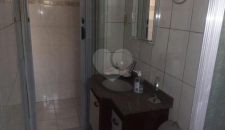Casa à venda com 3 quartos em Carandiru, São Paulo, SP