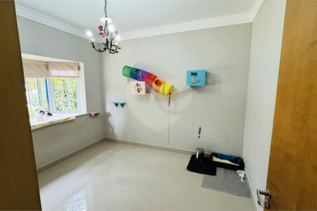 Casa à venda com 3 suítes no condomínio Residencial Delle Stelle, Louveira - SP