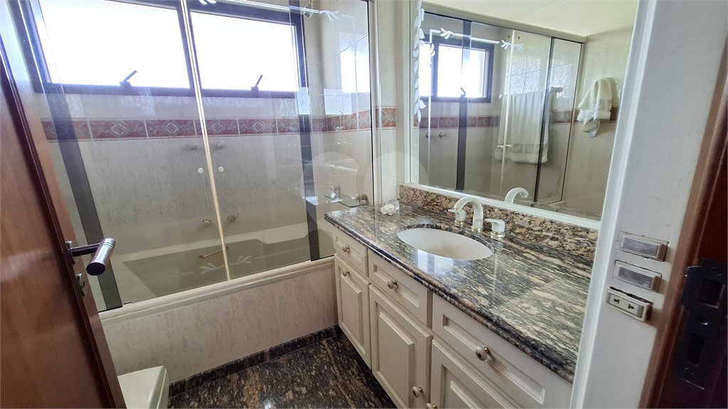 Apartamento à venda com 4 suítes em Santana, São Paulo, SP