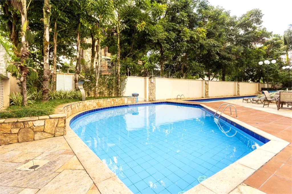 Apartamento à venda com 3 suítes em Alto da Boa Vista, São Paulo, SP