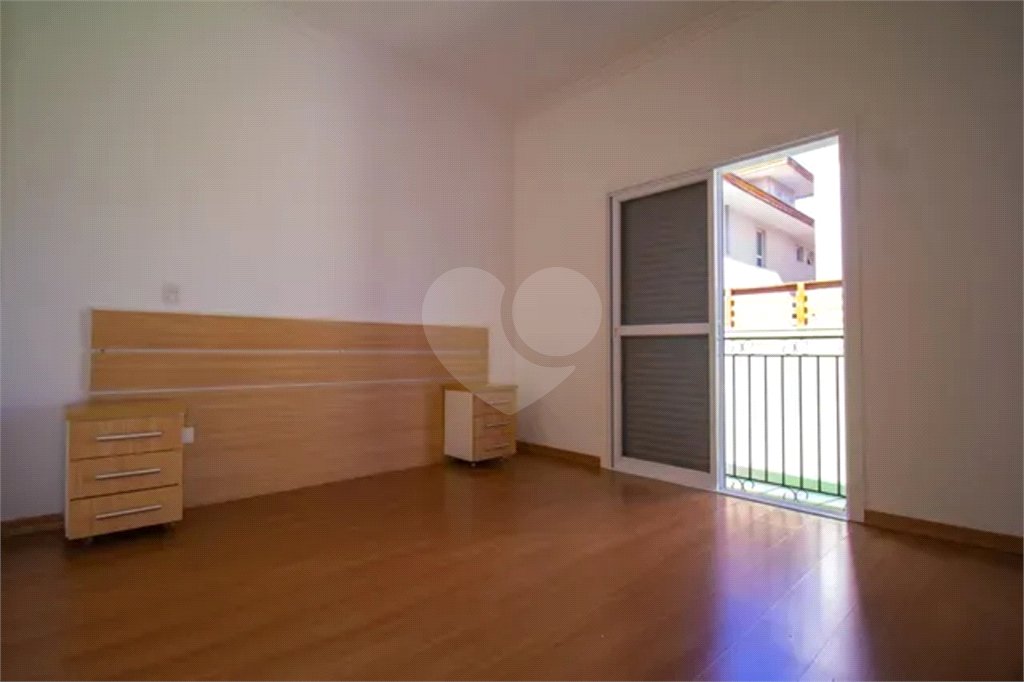 Casa à venda com 4 quartos, sendo 3 suítes,  no condomínio Altos da Serra Vi, São José dos Campos - SP