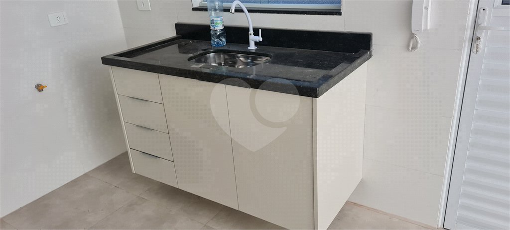 Casa para alugar com 2 suítes no condomínio Residencial Esperança, São Paulo - SP