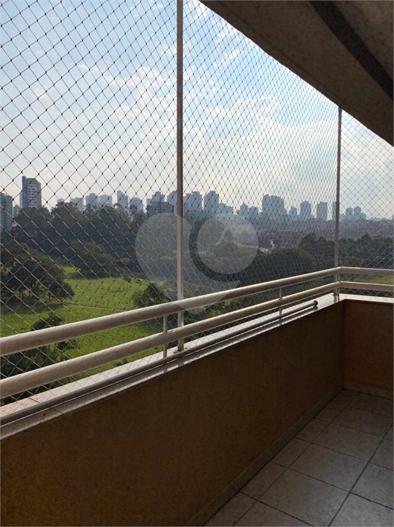 Apartamento à venda com 4 quartos, sendo 2 suítes, em Paraíso do Morumbi, São Paulo, SP