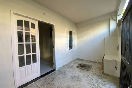 Casa à venda com 2 quartos em Praia dos Anjos, Arraial do Cabo, RJ