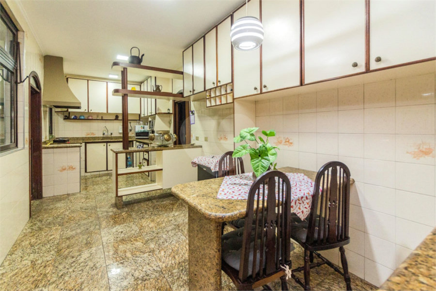 Casa à venda ou para alugar com 5 quartos, sendo 3 suítes, em Imirim, São Paulo, SP