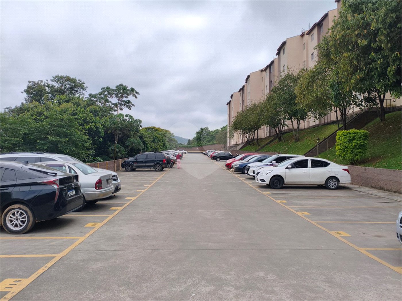 Casa à venda com 2 quartos no condomínio Dora, Guarulhos - SP