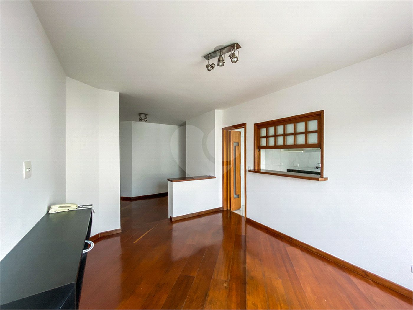 Apartamento à venda com 2 suítes em Indianópolis, São Paulo, SP