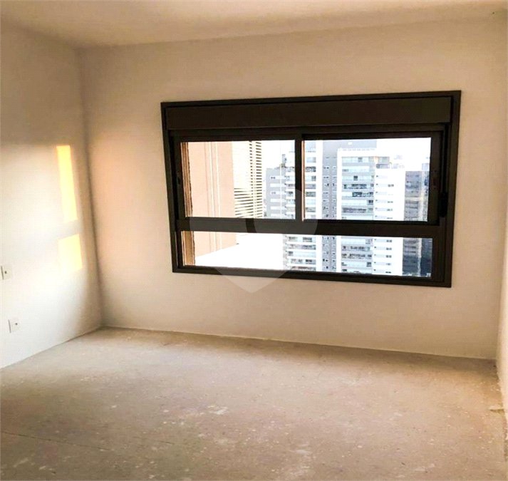 Apartamento à venda com 3 suítes em Brooklin, São Paulo, SP