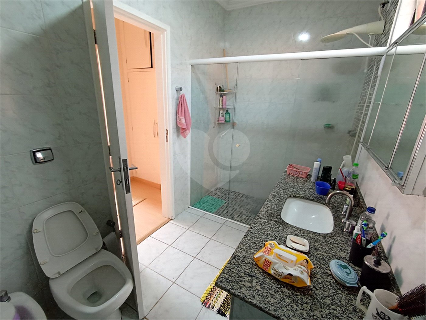 Casa à venda com 3 quartos, sendo 1 suíte, em Vila Rosa, Itapetininga, SP