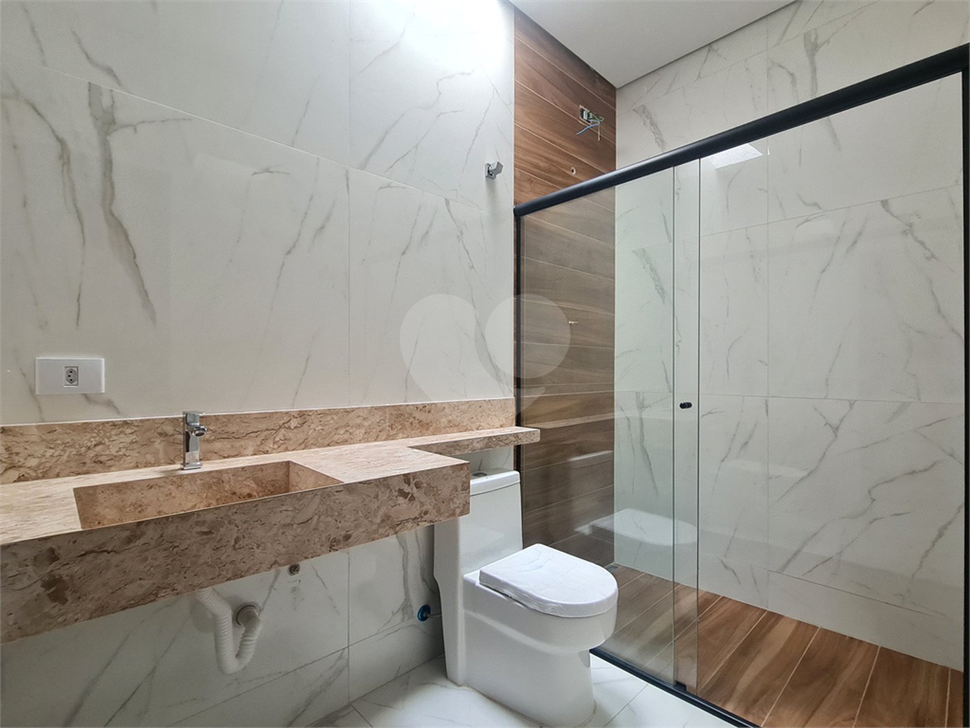 Casa à venda com 3 quartos, sendo 1 suíte,  no condomínio Reserva Ipanema I, Sorocaba - SP