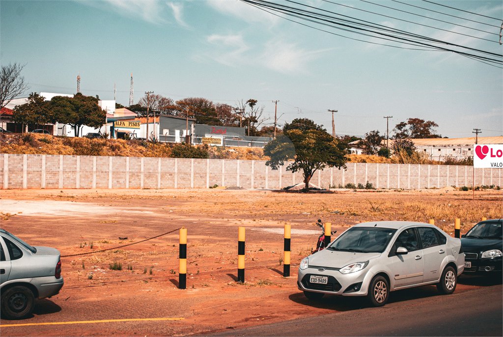 Terrenos Estratégicos – Avenida Getúlio Vargas | 9.262,02 m² (Potencial: 11.437,80 m²)