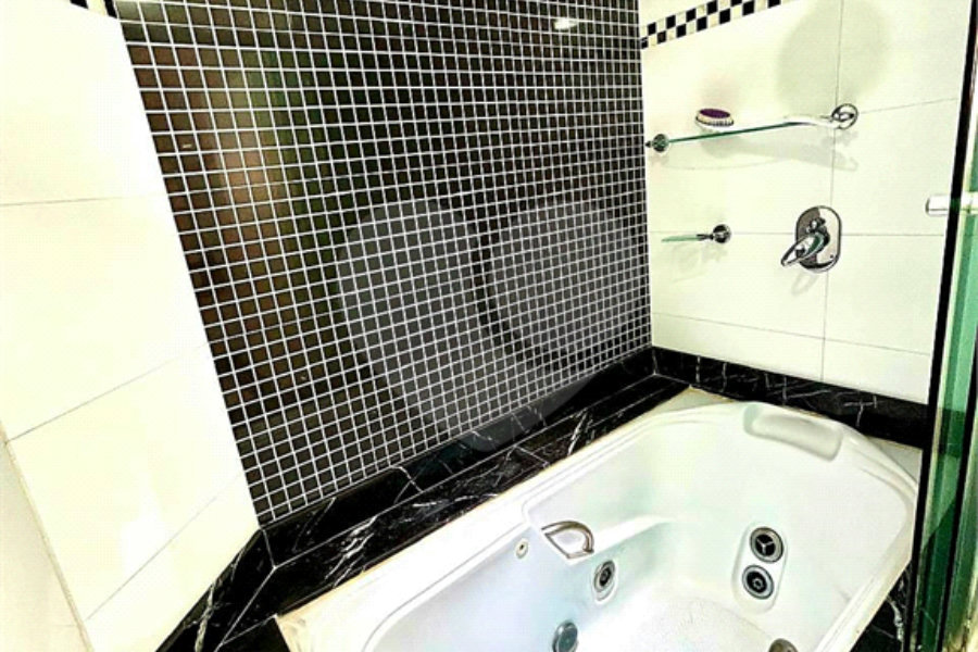 Apartamento à venda com 3 quartos, sendo 1 suíte, em Mooca, São Paulo, SP