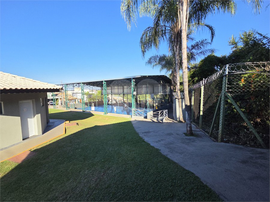 Casa à venda com 3 quartos, sendo 1 suíte, no condomínio Horto Florestal II, Sorocaba - SP