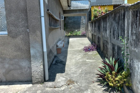 Casa Térrea à venda com 3 quartos em Campo Grande, Rio de Janeiro, RJ