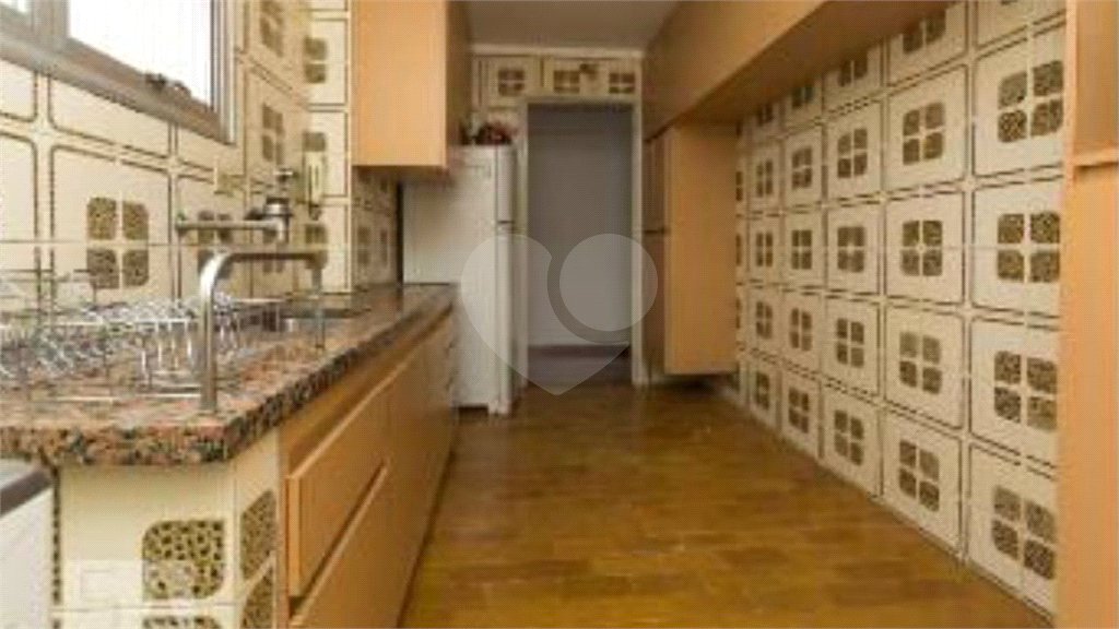 Apartamento à venda com 4 quartos, sendo 1 suíte, em Cambuci, São Paulo, SP