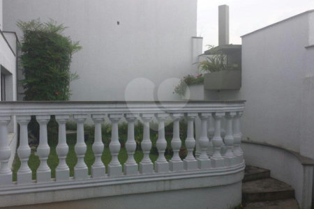 Casa à venda com 3 suítes em Jardim Franca, São Paulo, SP