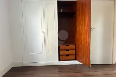 Apartamento à venda com 3 quartos, sendo 1 suíte, em Jardim São Paulo(zona Norte), São Paulo, SP