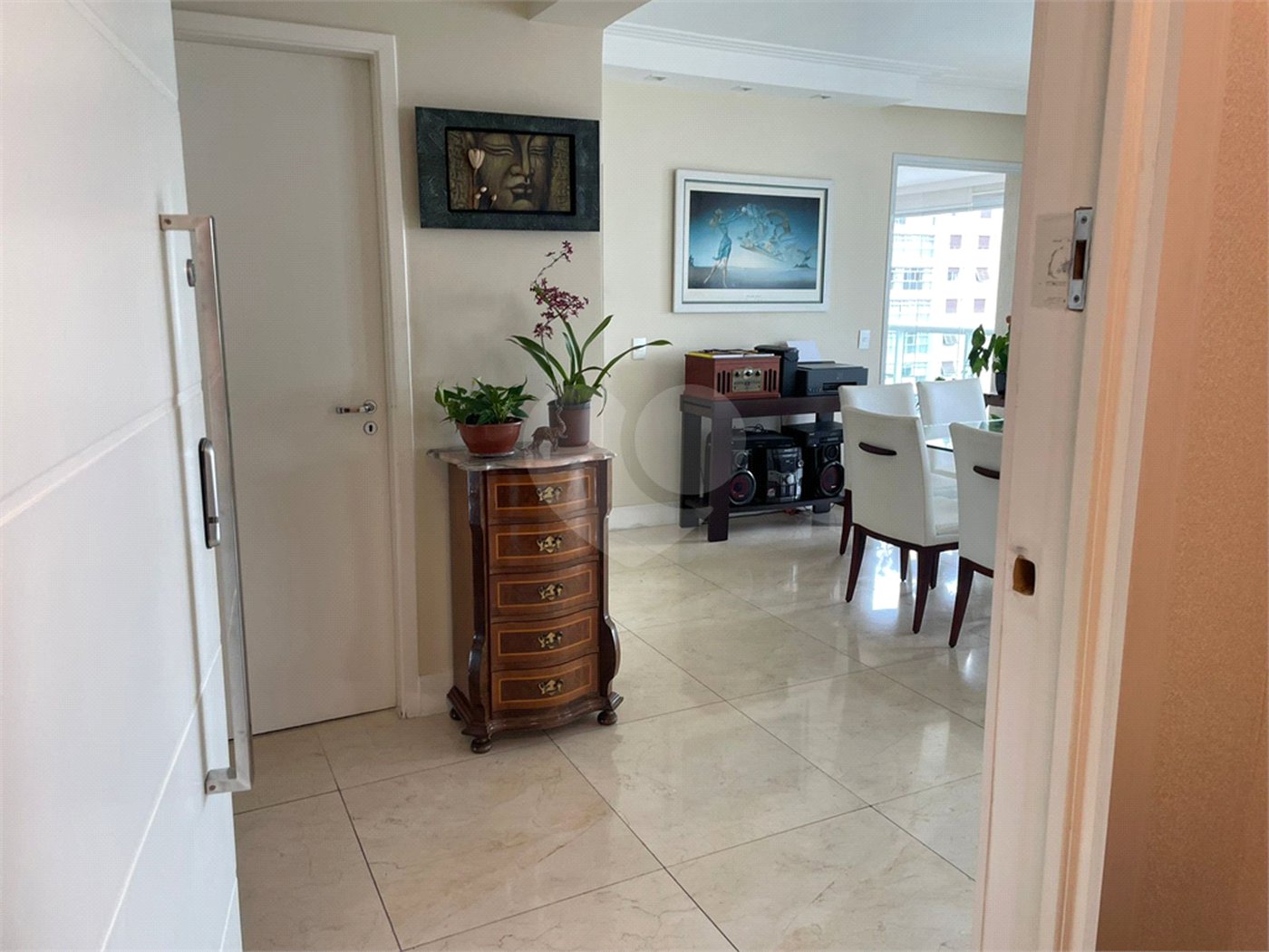 Apartamento à venda com 4 quartos, sendo 3 suítes, em Perdizes, São Paulo, SP