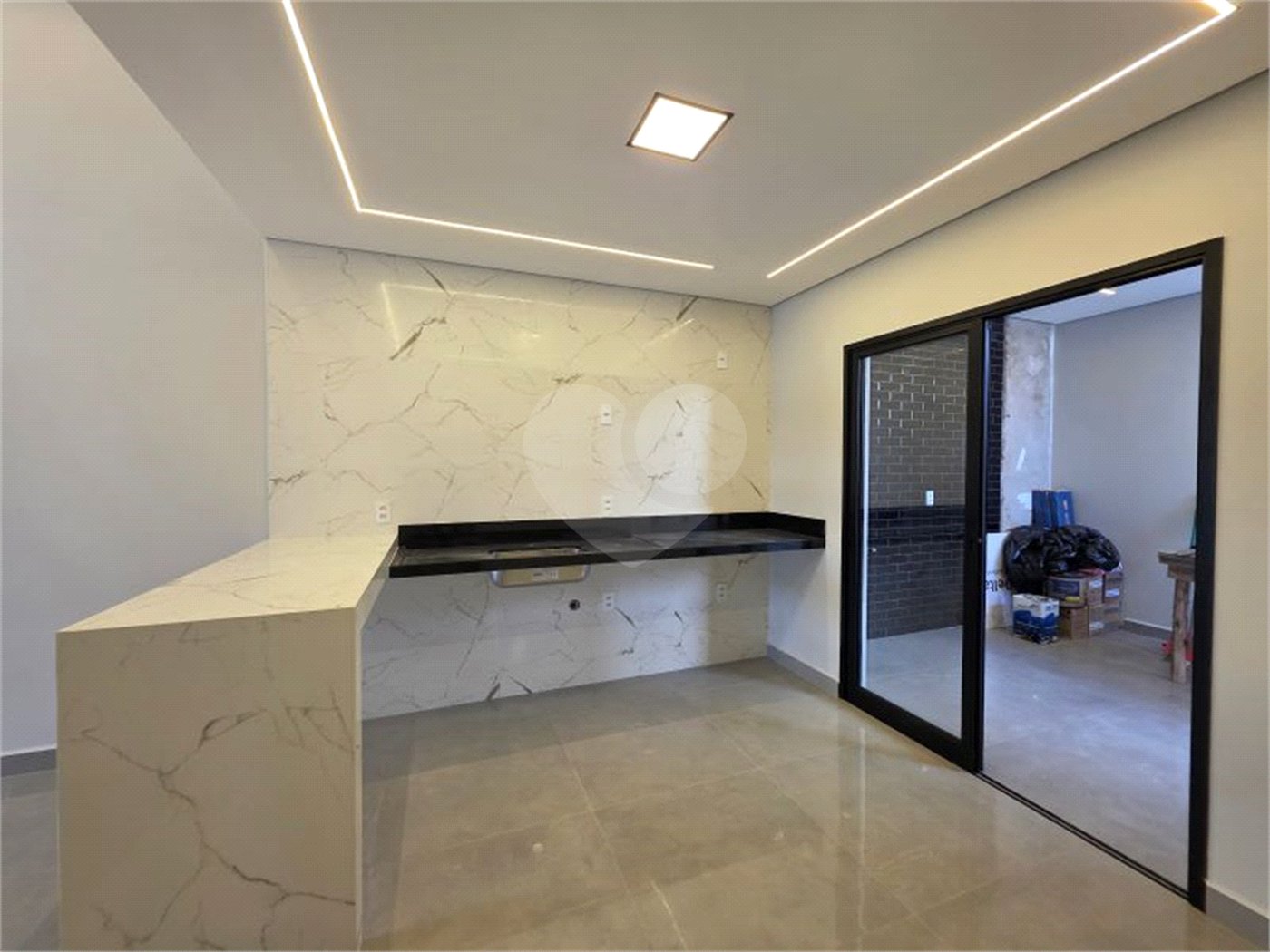 Casa à venda com 3 quartos, sendo 1 suíte,  no condomínio Jardim Residencial Villagio Ipanema I, Sorocaba - SP