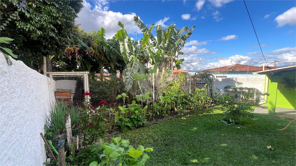 Casa à venda com 2 quartos, sendo 1 suíte, no Centro, Sarapuí, SP