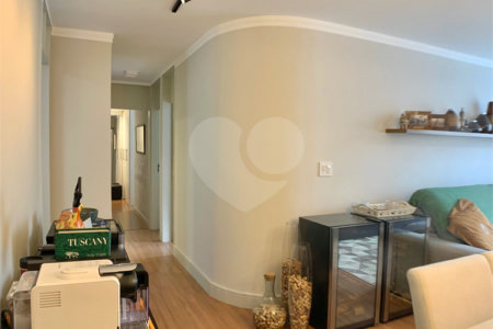 Apartamento à venda com 3 quartos, sendo 1 suíte, em Sumaré, São Paulo, SP