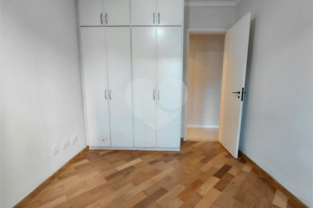 Apartamento à venda com 3 quartos, sendo 1 suíte, em Vila Romana, São Paulo, SP