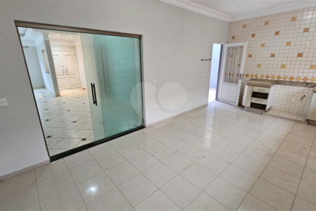 Casa para alugar com 4 quartos, sendo 2 suítes, no condomínio Portal de Itaici, Indaiatuba - SP