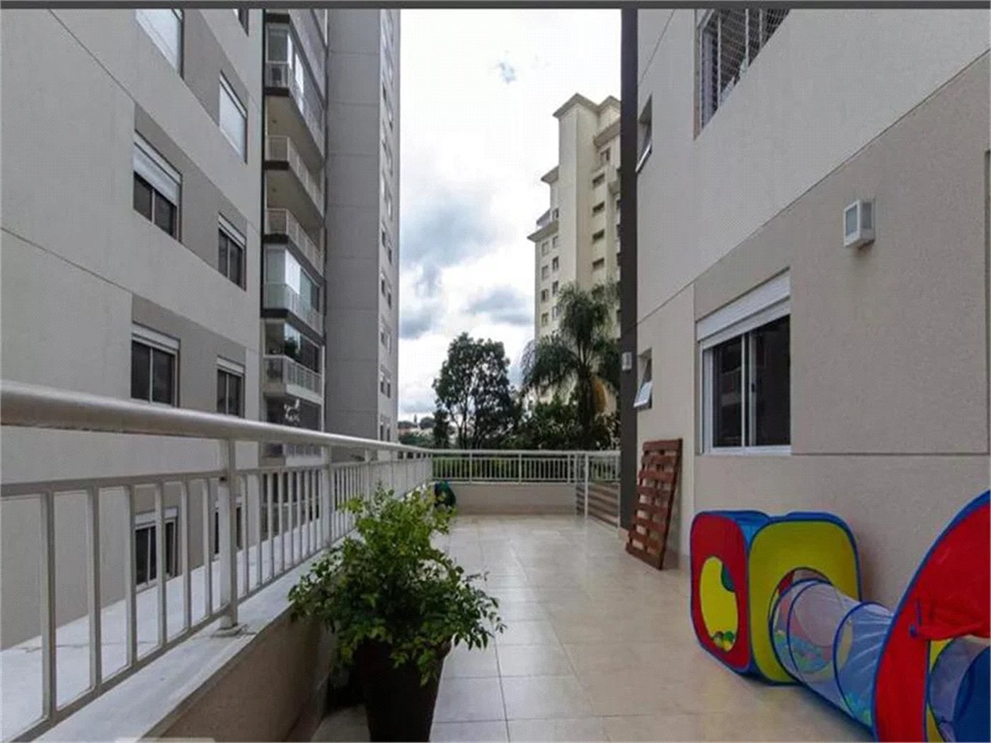 Apartamento à venda com 3 quartos, sendo 1 suíte,  em Jardim Vazani, São Paulo, SP