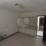 Casa à venda com 4 quartos, sendo 1 suíte, em Jardim Villaça, São Roque, SP