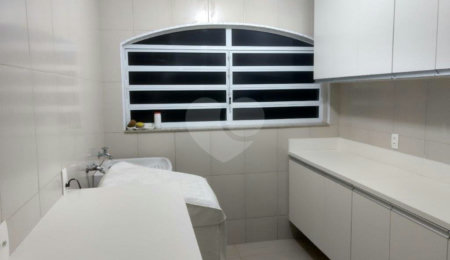 Sobrado à venda com 3 suítes em Santana, São Paulo, SP