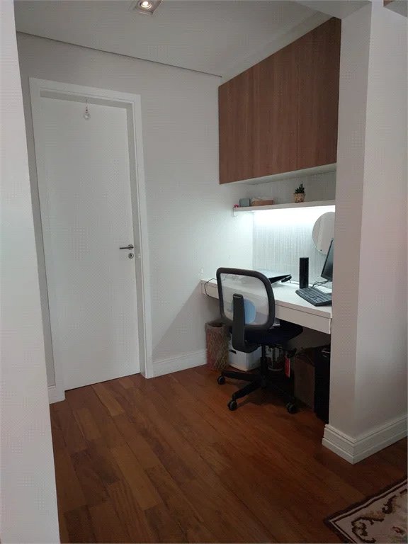 Apartamento à venda com 2 suítes em Vila Andrade, São Paulo, SP